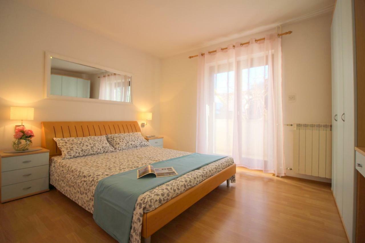Apartments Sabina Πόρετς Εξωτερικό φωτογραφία